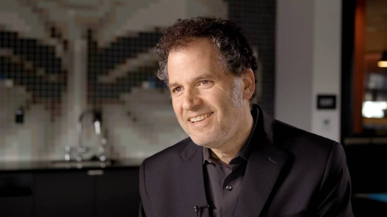 G-Man Voice Actor Hints at Half-Life 3 Announcement