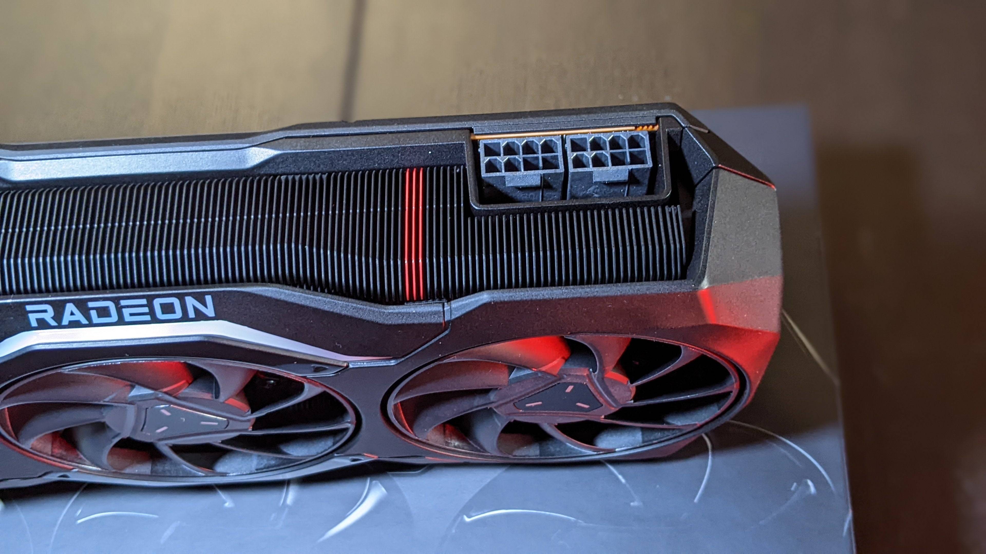 AMD Radeon RX 7900 XTX изображения